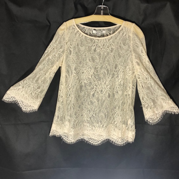 SOLD =5 item =.3 Tops. 1 legging, Size M , 1 - Picture 5 of 8